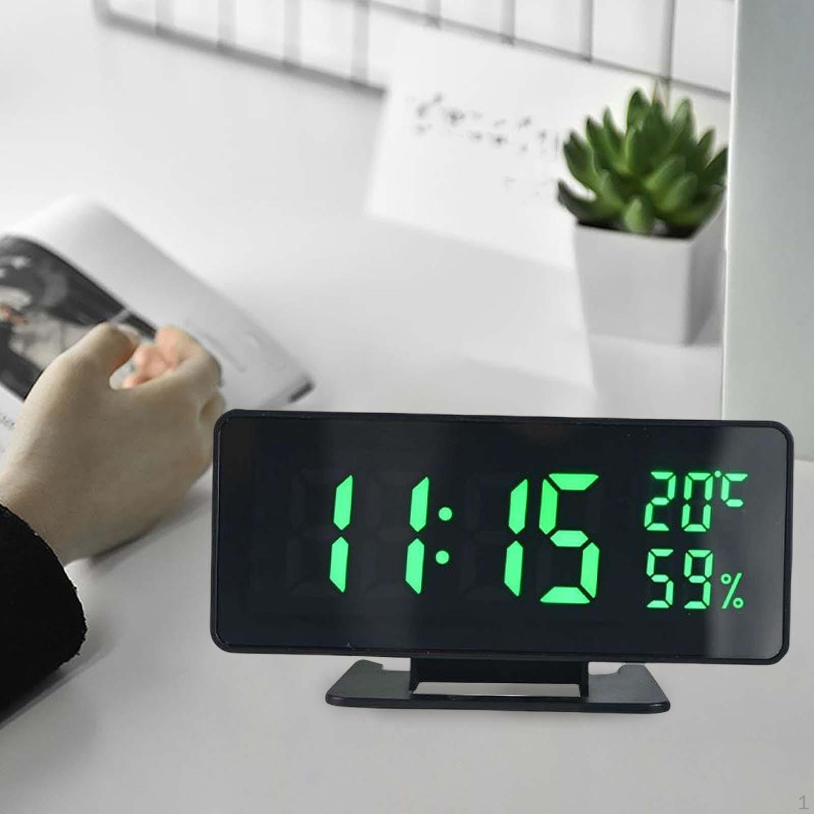 12/24 Hours Digital Alarm Clock Crafts Night Light Snooze Function Date Display Adjustable