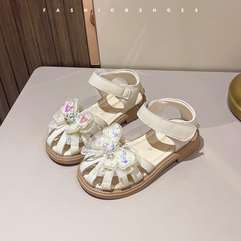 Girls Hollow Toes Capped Shoes Kids Rhinestone Beach Shoes Lace Mesh Summer Fashion Children Princess Sandals with Bow-knot