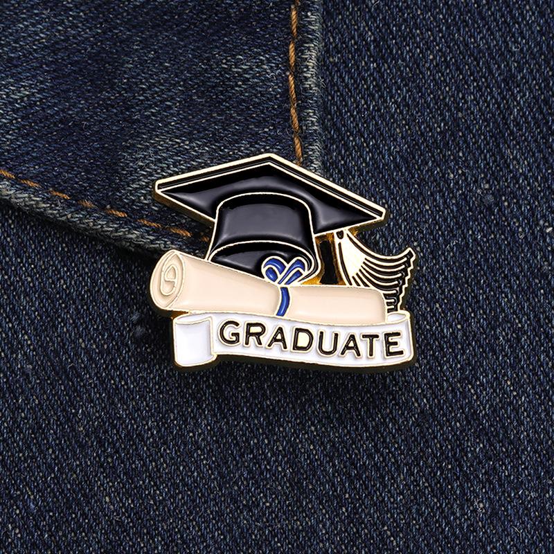 Graduation Enamel Brooch Bachelor Hat Style Pin Graduation Gift For Graduates Lapel Bag Badges Best Wishes Jewelry For Friends