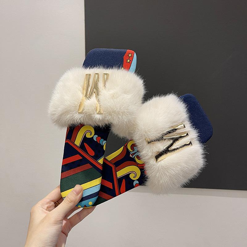 

2025 Мао Мао тапочки женские плоская подошва квадратный носок открытый носок простые однословные большого размера тапочки 40 бежевый