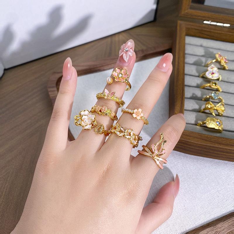 Medieval Court Style Retro Enamel Dripping Oil Ring Female Flower Butterfly Niche Light Luxury High-End Ring