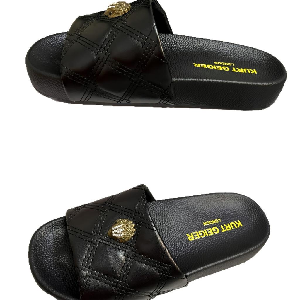 2025 foreign trade new color flat-bottomed slippers women's metal eagle head outer wear one-character LOGO slippers