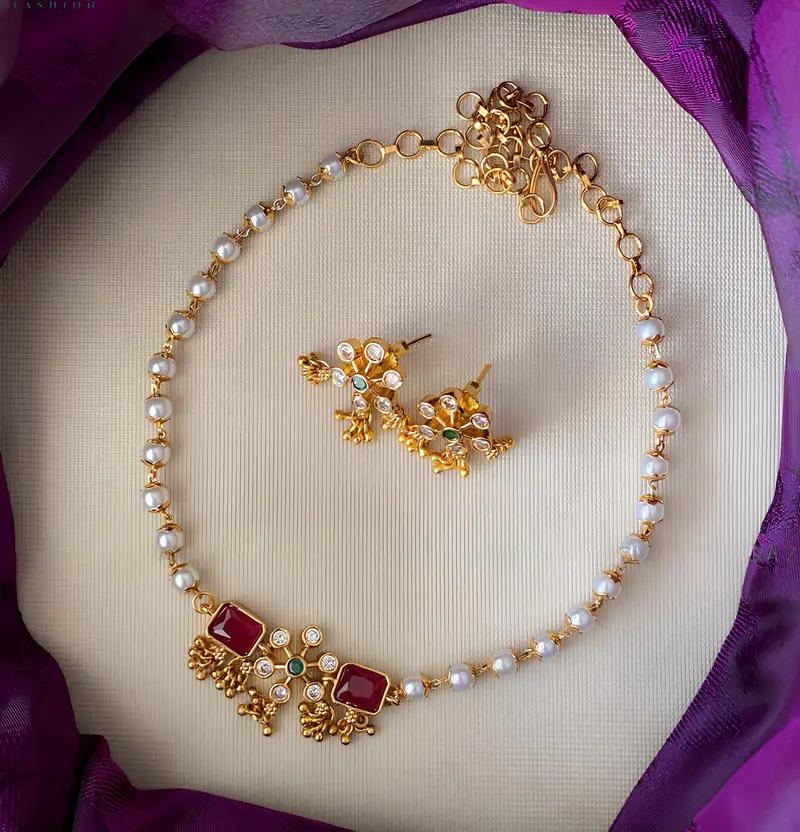 Ensemble de Boucles d'oreilles et Collier en Laiton Plaqué Or pour Femmes et Filles