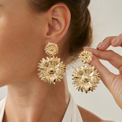 Design Wind Metall Blütenblatt Ohrstecker Mode Sonnenblumenblüten Ohrringe Damen