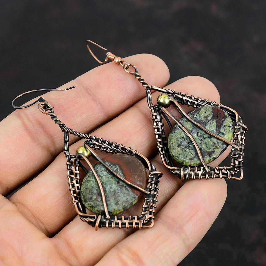 Cercei cu piatră de sânge de dragon Cercei înfășurați cu sârmă de cupru Bijuterii lucrate manual Ultimul design Cercel cu piatră prețioasă din sârmă de cupru Bijuterii Cadouri pentru prieten