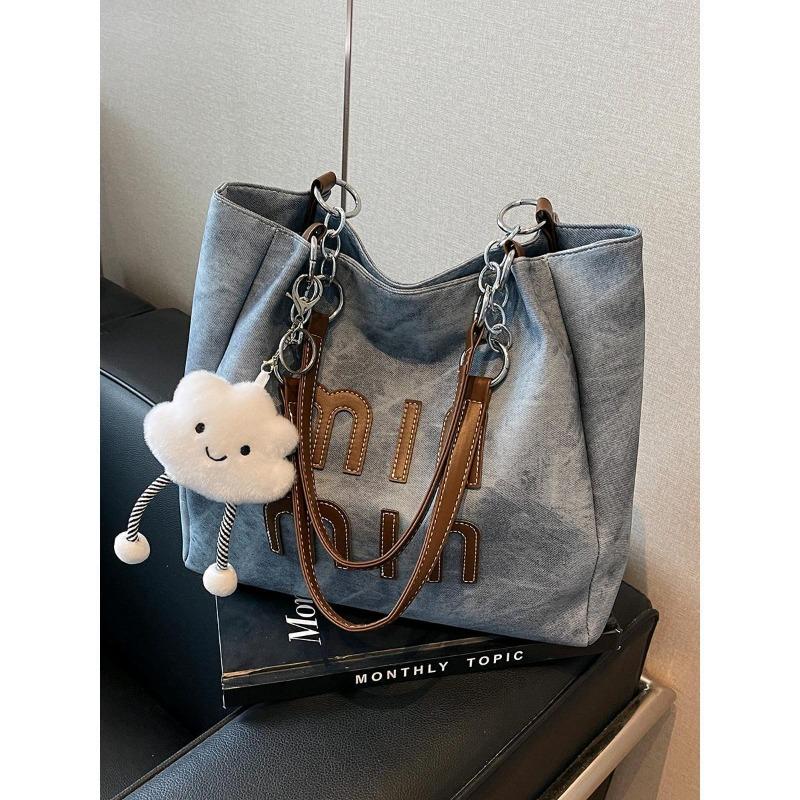 Large Capacity Casual Letter Tote Bag Women's  New Autumn Fashion Advanced Sense College Student Shoulder Pass
