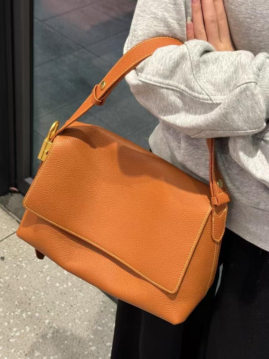 

Сумка через плечо из коровьей кожи Head Layer, сумка через плечо 2025 года, новая модная кожаная повседневная сумка через плечо, сумка через подмышку из коровьей кожи 29.5x18x12cm коричневый