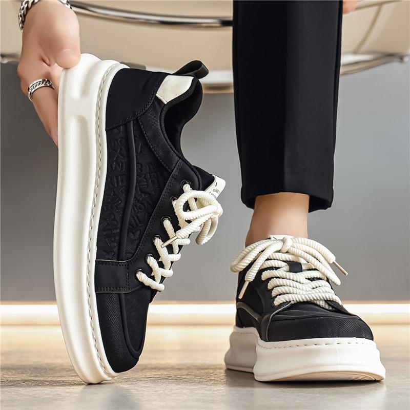 New Men's Classic Four Seasons Fashion Low Top Skateboarding Shoes Comfortable Soft Sole Sneakers