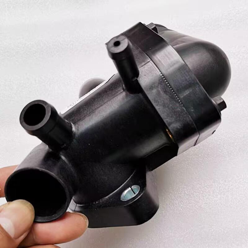 High quality Thermostat housing For Foton tunland E3 E5 E7 ISF2.8 engine