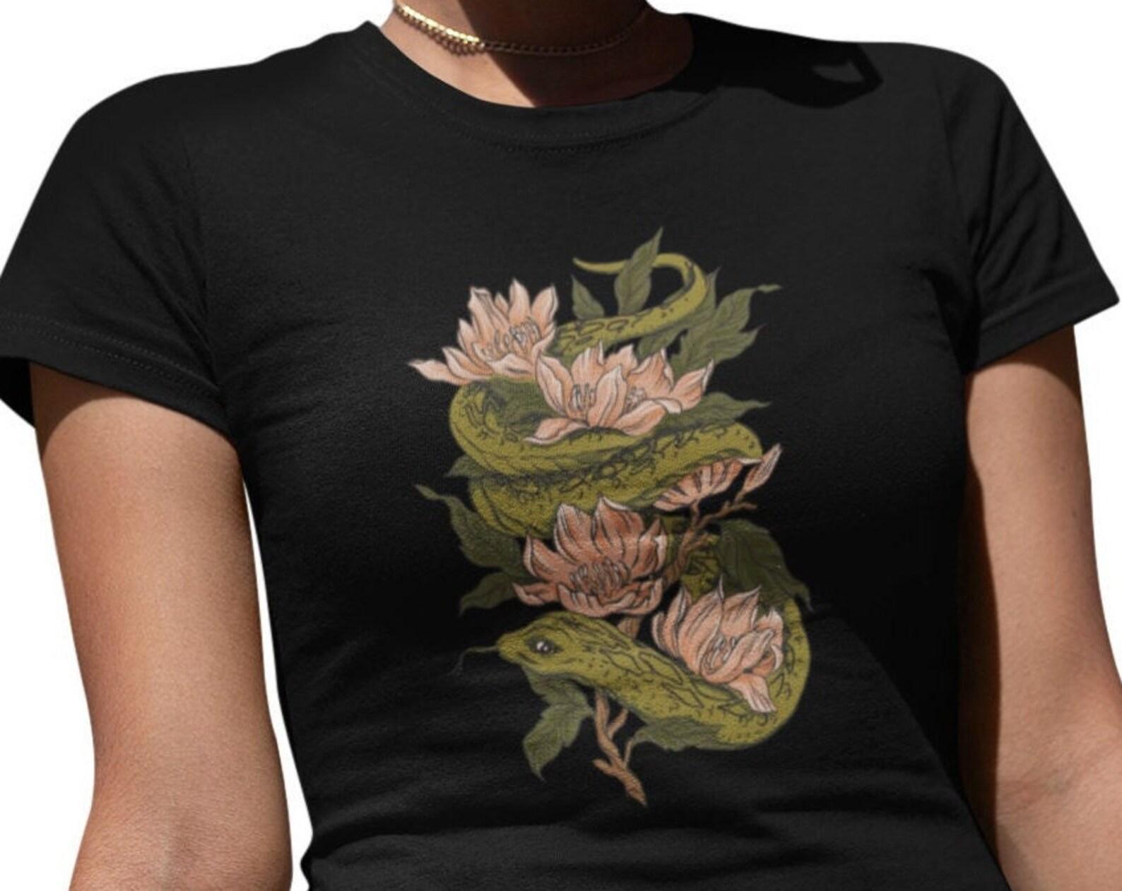 Snake with Flowers Women s T-shirt Botanical Graphic Nature Wild Animal Motif Shirt Woman Gift Floral Logo S