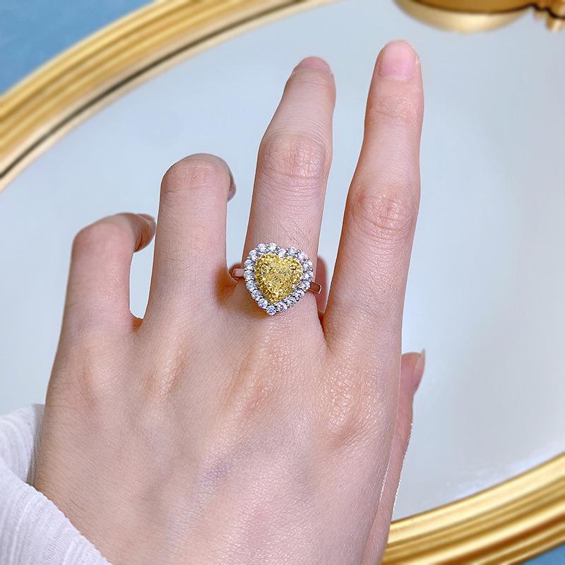 Zhuozhifan S925 Silver Heart-Shaped Yellow Simulated Diamond Ring, Pavé Band, 7x7 Yellow Gem, Women's Jewelry