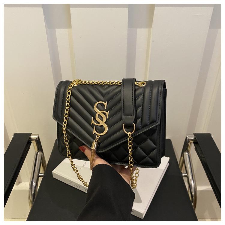 

Ромбовидная стежка простой повседневный весенне-летний новый модный тренд письмо однотонный цепочка кроссбоди на плечо чёрный