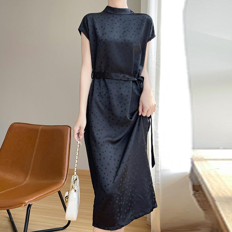 Sweet and Elegant Style and Dot Design Mid-length Dress for Women In Summer Cool Acetic Satin Sleeve Dress
