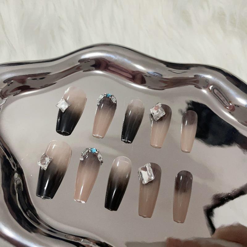 Luxurious Handmade Translucent Nail Tips for Autumn/Winter – Soft Texture, High-Class Feel