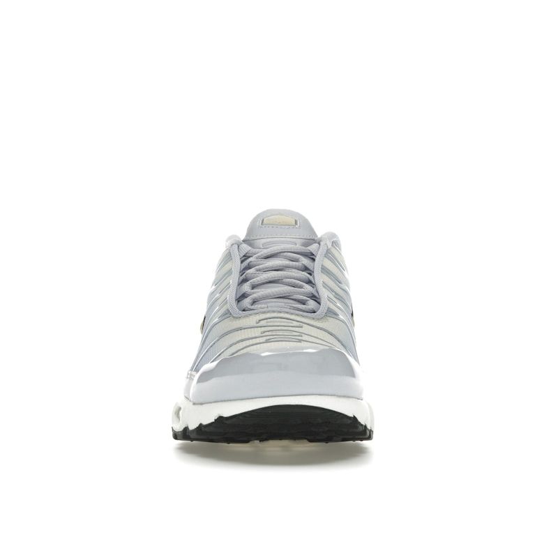 Nike Air Max Plus Daybreak Women Sneakers Blue Ghost Aluminum DZ3670-004