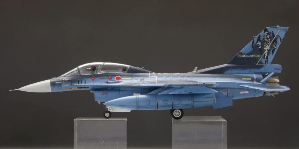 Fine Molds Maßstab 1/72 Luftselbstverteidigungsstreitkräfte F-2B Kampfjet Vier Guardian 23 Plastikmodellbausatz 72849