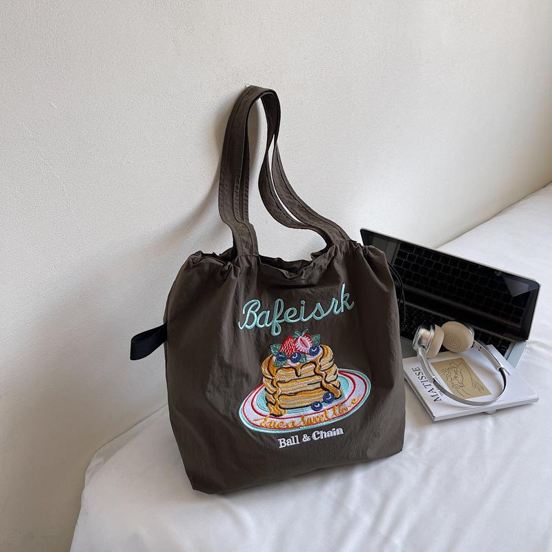 

2025 новая сумка большой вместимости цветная сумка через плечо женская сумка из нейлона с вышивкой в виде пончика