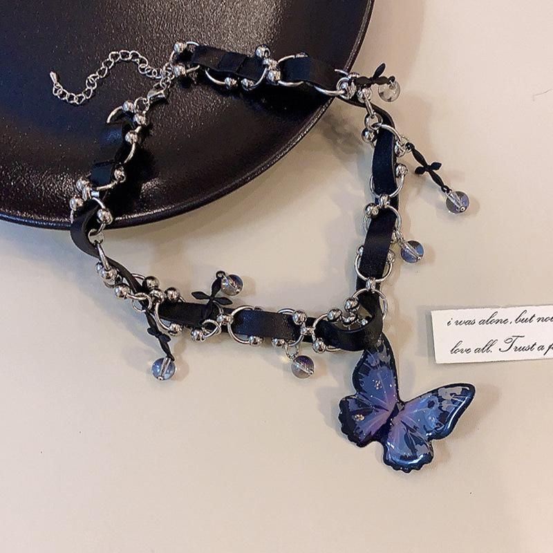 Female Fashion Butterfly Pendant Necklace
