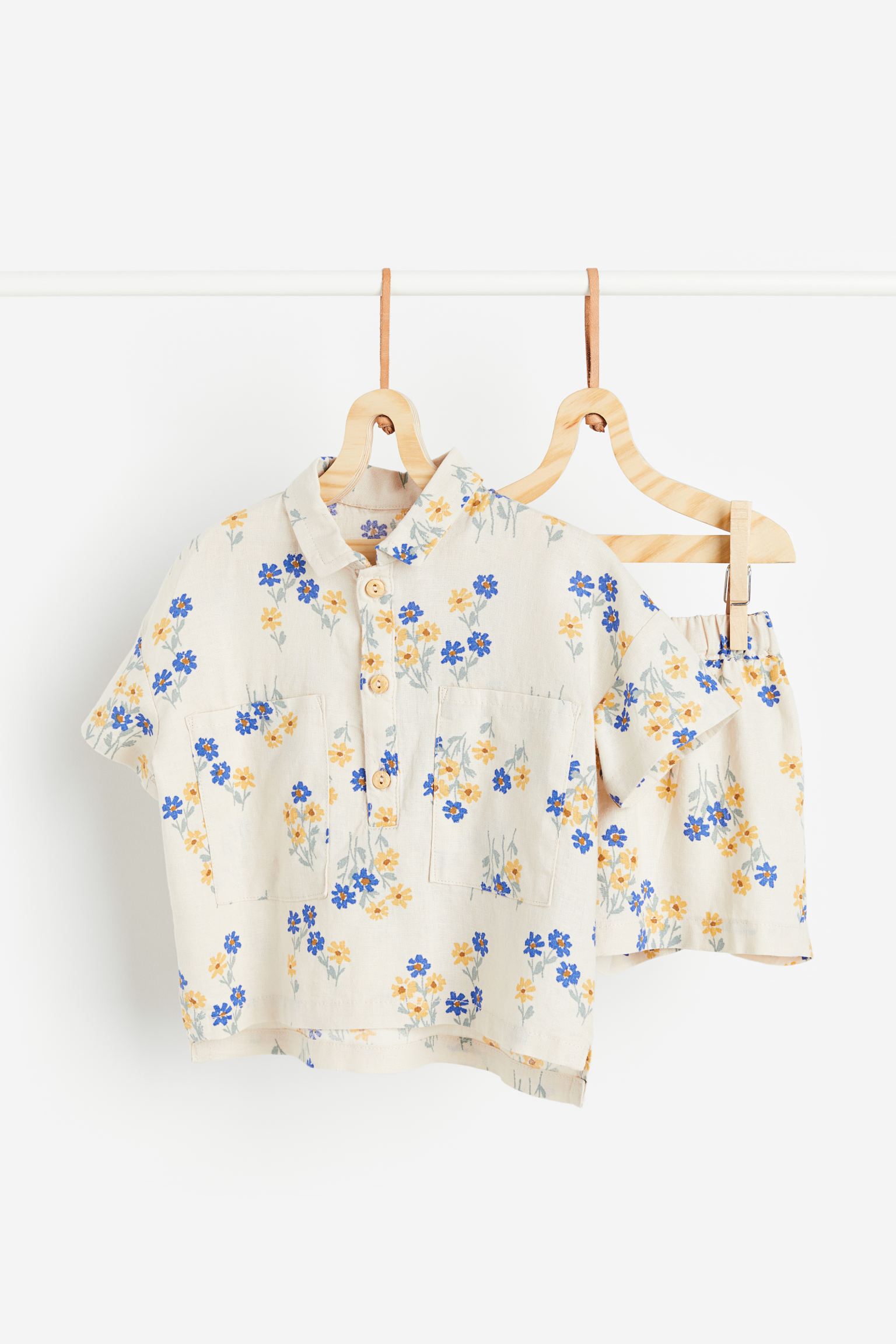 

2-piece linen-blend set