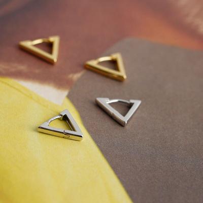 Boucles d'oreilles géométriques triangle en argent sterling 925 créatives petites boucles d'oreilles pour hommes femmes bijoux cool