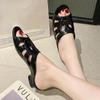 Sapatos de mulher – Sandálias
