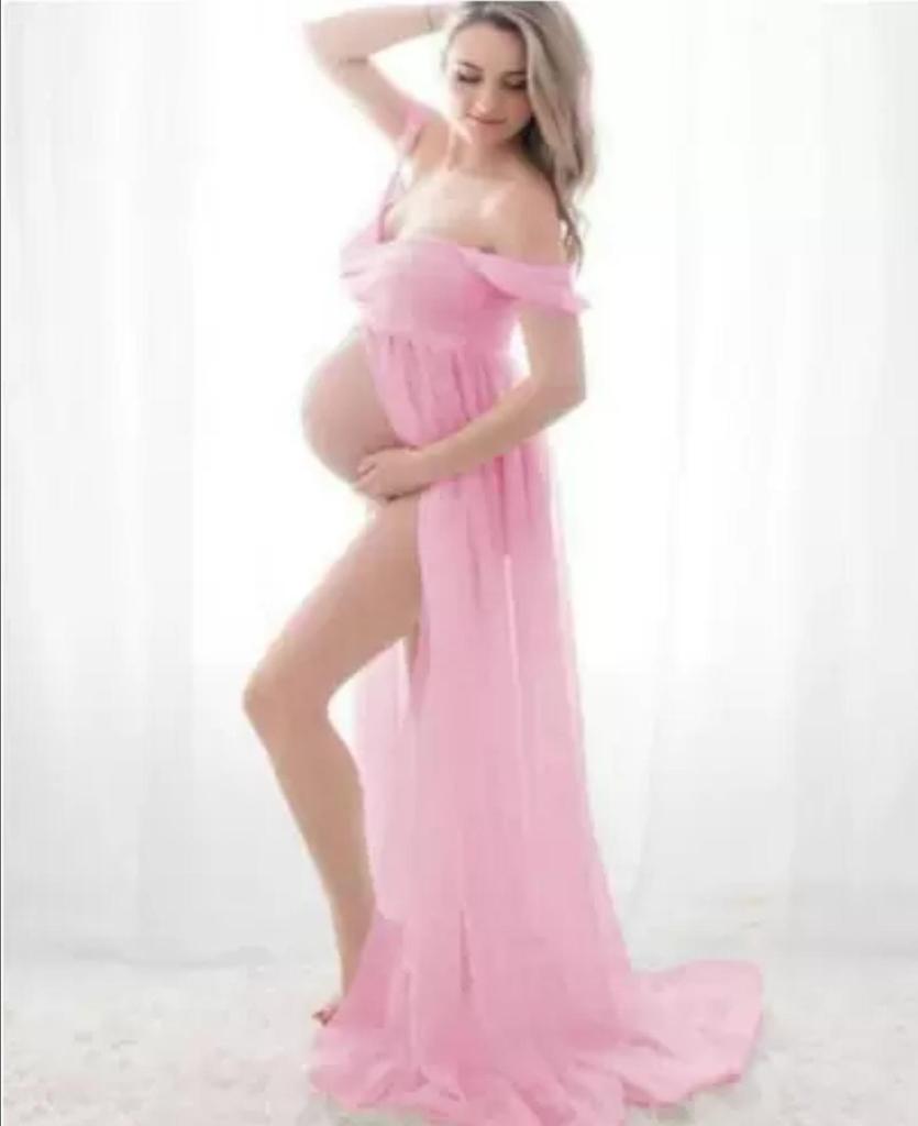 Elegant Lace & Chiffon Elastic Maternity Gown for Photoshoots