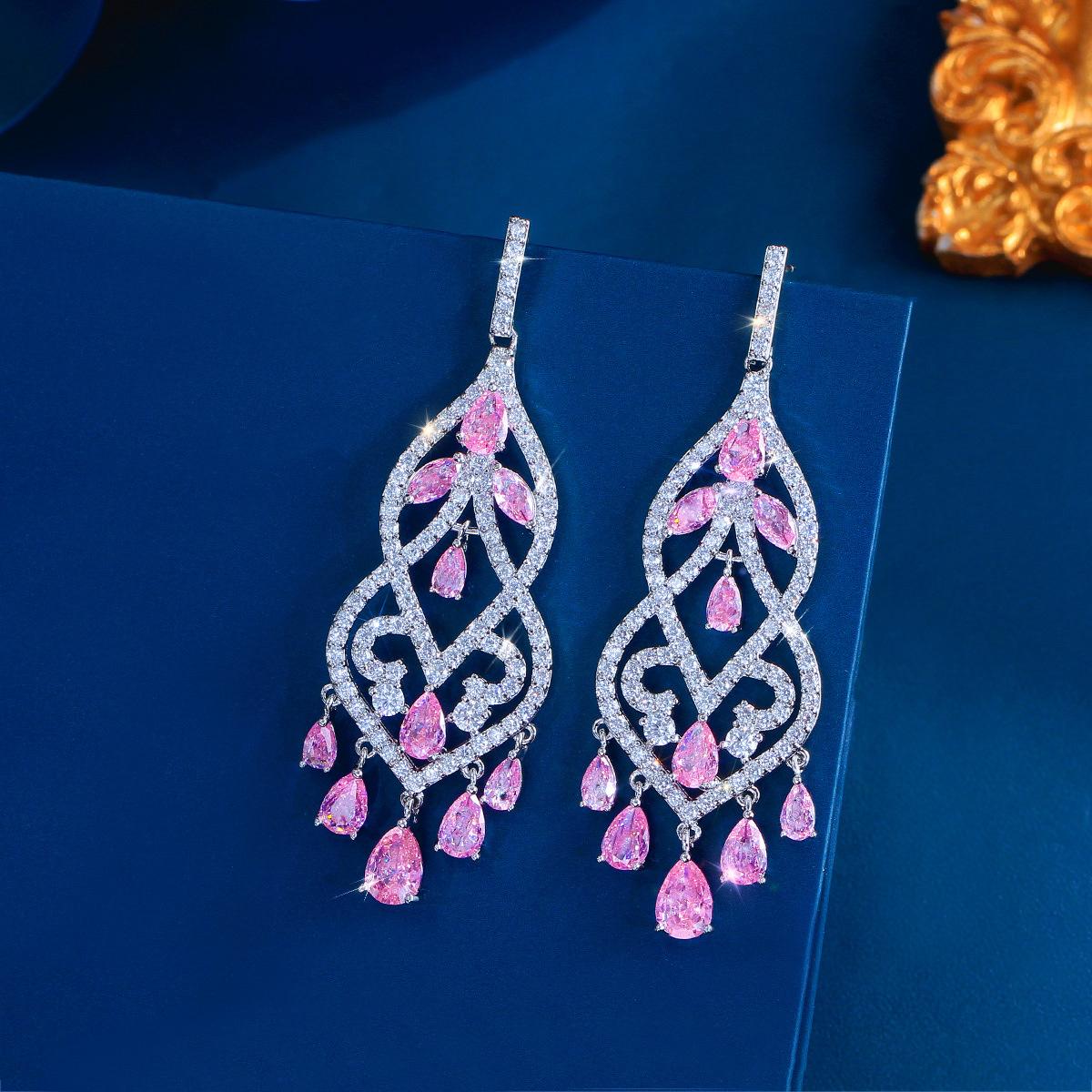 

Classic Light Luxury Fashion Water Drop Hollow Retro Pink Zircon Stud Earrings European And American Foreign Trade Ear Jewelry
