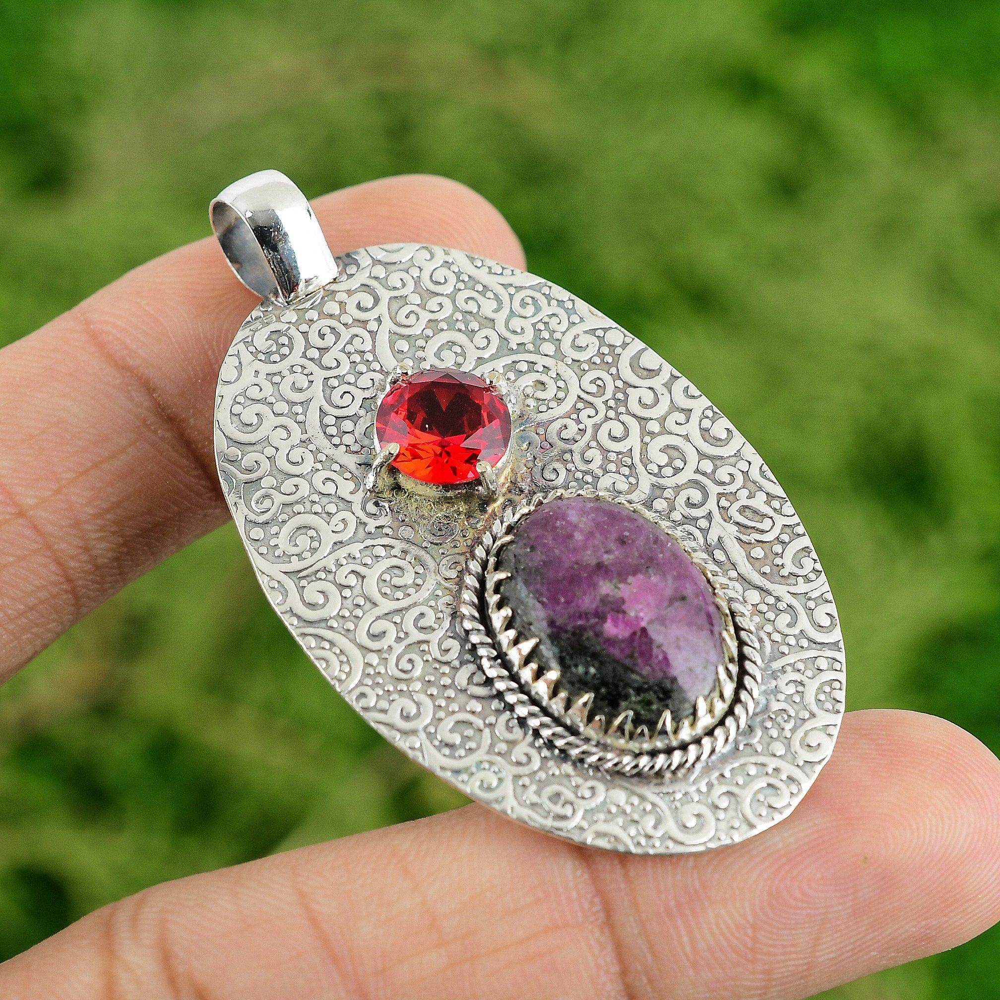 

925 Sterling Silver Oval Ruby Zoisite Gemstone Mozambique Garnet Pendant Jewelry