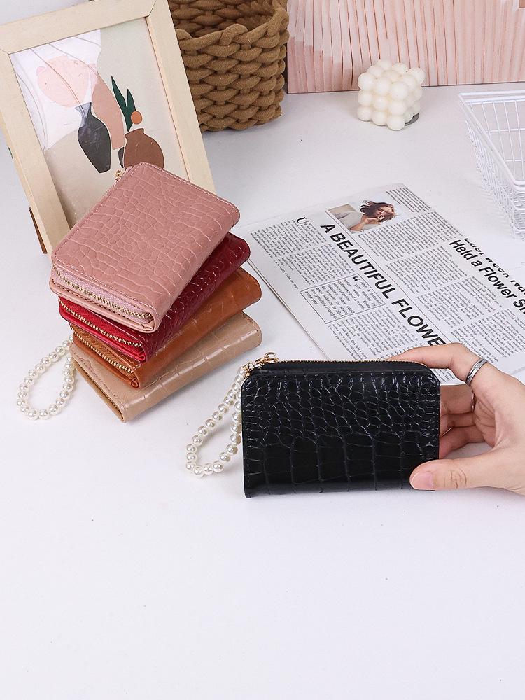 Women's Korean Style Short Wallet with Pearl Chain, Stone Texture, Card Slots, and Money Clip