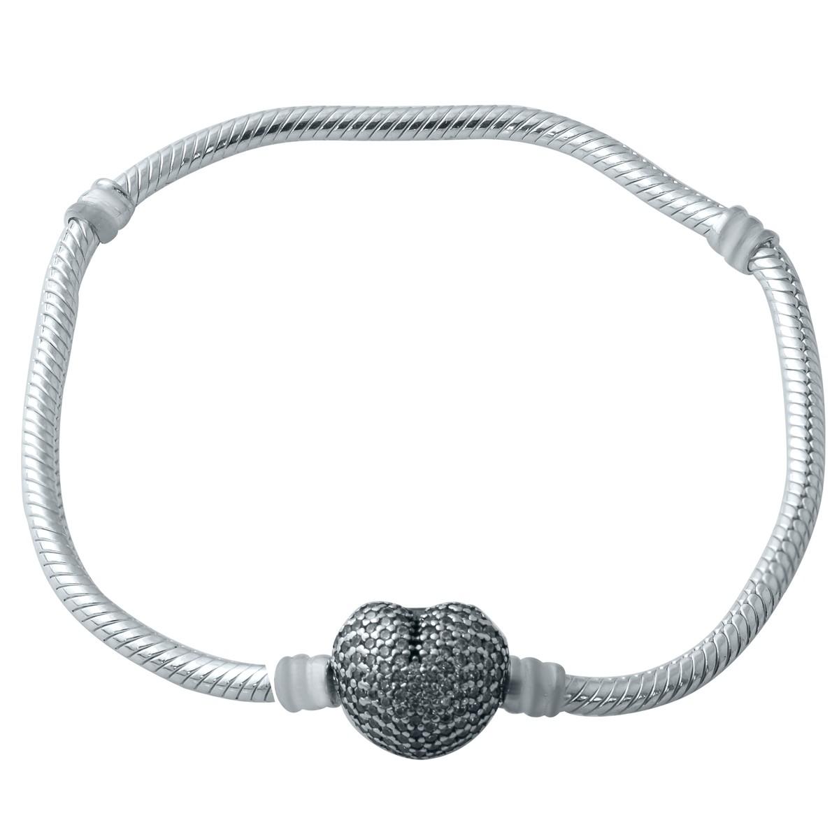 

Срібна каблучка з фіанітами (1931059) 13.45 гр. 925 проби 17