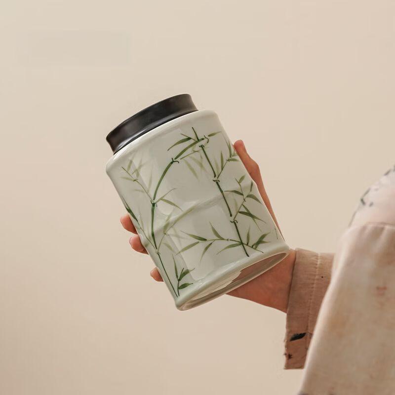 Hand-painted Ceramic Tea Storage Jar