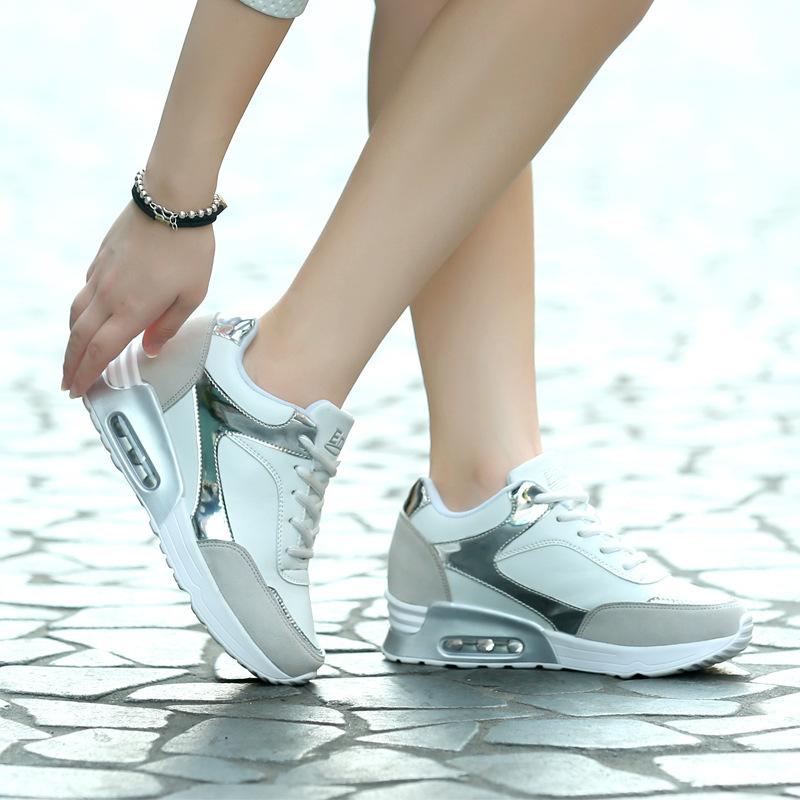 Women's casual single shoes heightening fashion sports leisure, external air cushion thick bottom wind supply
