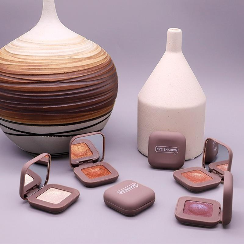 Cień do powiek na opuszek palca Modny Matowy Wysoki połysk Tekstura puree ziemniaczanego Drobna tekstura Paleta cieni do powiek jednokolorowych dla studentek