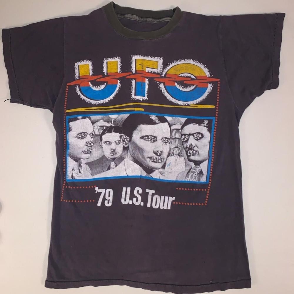 

1979 UFO Strangers in the Night Shirt Short Sleeve Black Unisex S-4XL Unisex T-Shirt Graphic Tee L