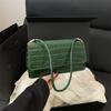 Simple stone pattern shoulder bag, fashionable solid color bright pattern bag, women's commuting convenience, portable small square bag