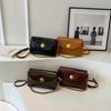 Ielgy Retro Flap Bag All-Match Crossbody Small Square Bag