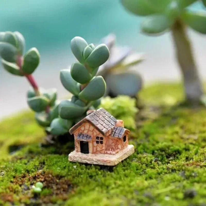 Mini Figurine Dollhouse Stone House Garden Ornament Micro Landscape Garden House Miniature Resin Supply Home Table Small Crafts