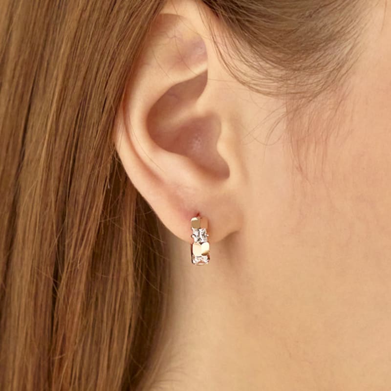 ELLE Jewelry 14K Big Cubic One-Touch Earrings (Gold Pin) ELGPEE404