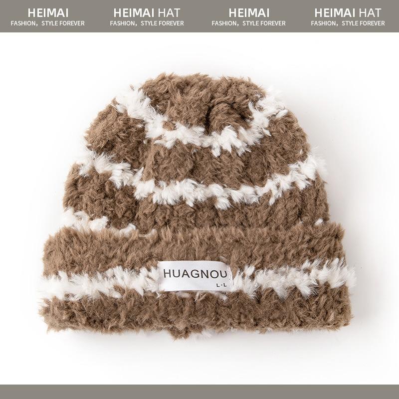 

New thickened winter fashion color matching knitted big head circumference showing small face hat women s versatile plush wool hat One Size