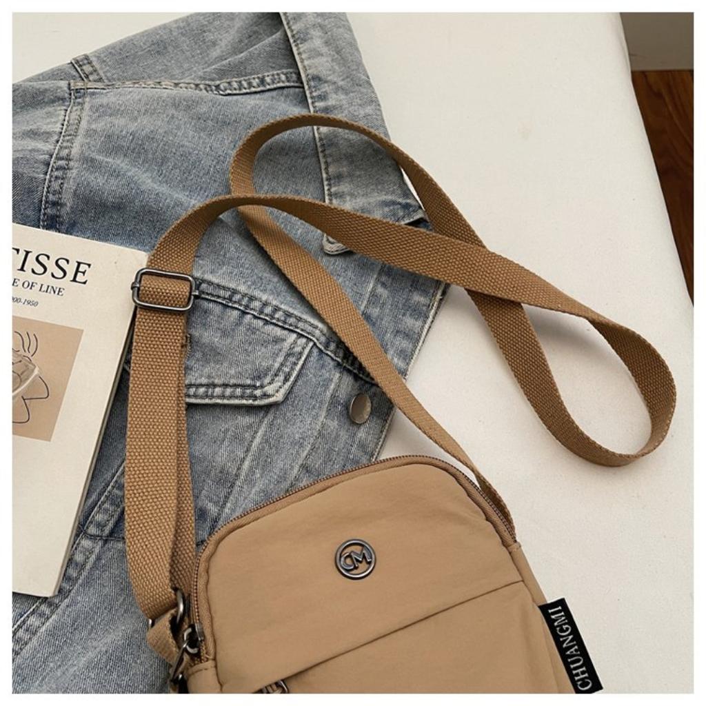 Xeie Thuk Crossbody Bag Women Nylon Multi Compartment Adjustable Strap Daily Commute