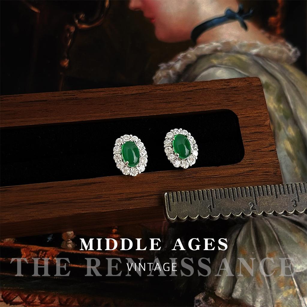 Mini emerald zircon stud earrings retro court temperament earrings