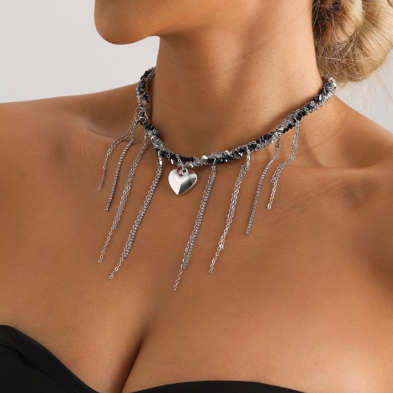 New Women Elegant Tassels Heart Pendant Necklace For Women Y2K Chain Choker Necklace Fashion Party Jewelry Accessories Gift