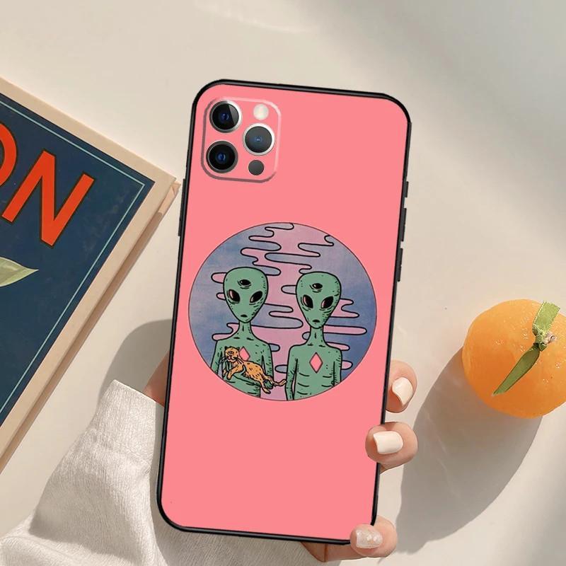 Applicable to iPhone12 Mini mobile phone case aesthetics, cartoon, alien, space mobile phone case sent on behalf of