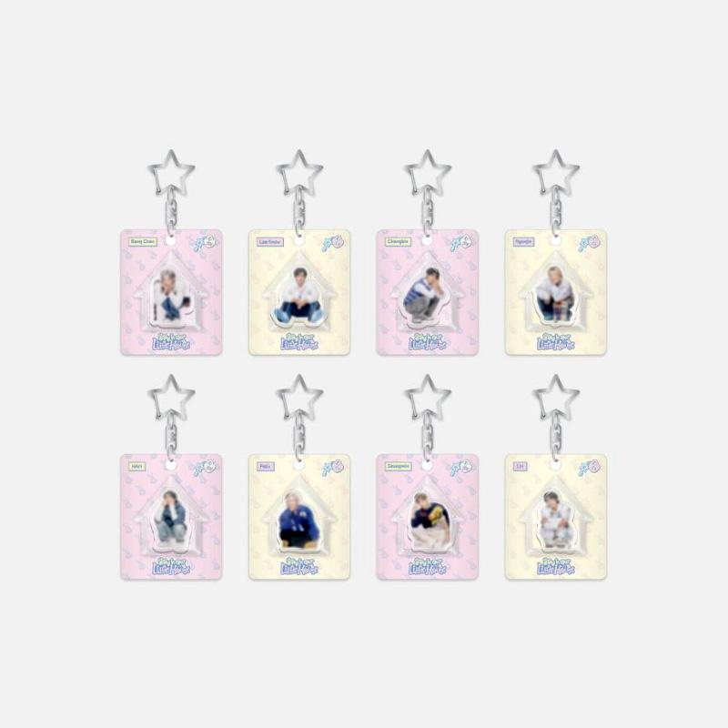 [PRE ORDER] STRAY KIDS - MINI BLOCK KEYRING STAY In Our Little House