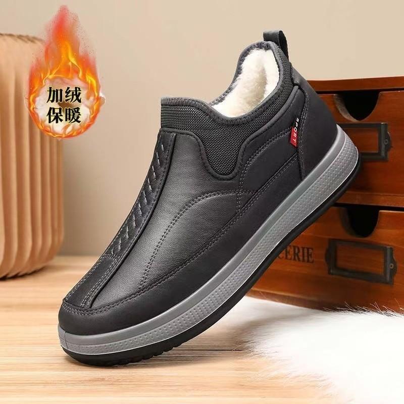 Manufacturer's winter 2024 new men's cotton shoes, piled and thickened one-pedal men's shoes, non-slip and wear-resistant snow boots