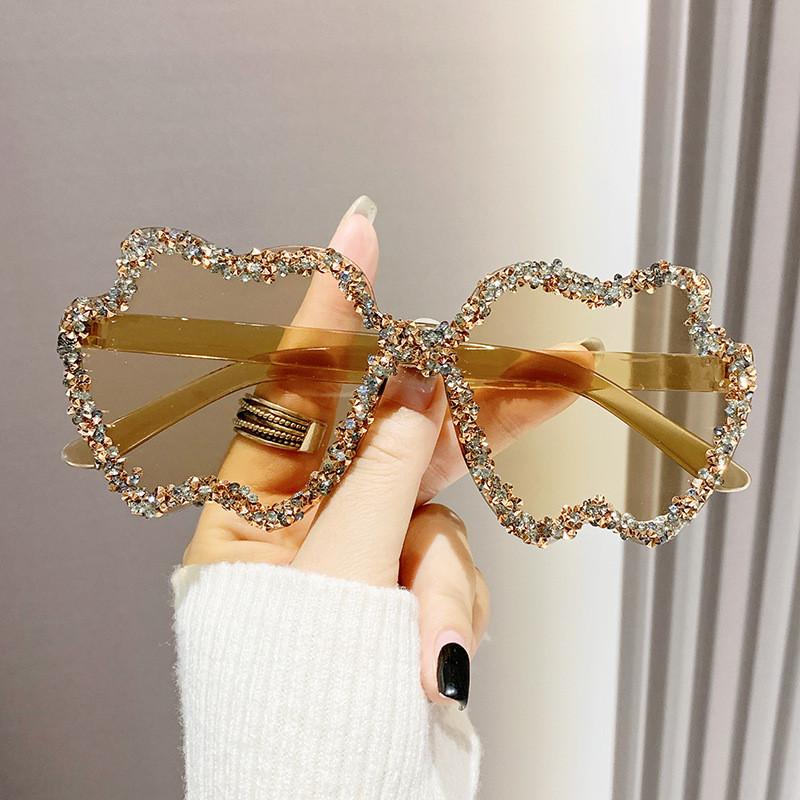 High-quality Apple Sunglasses With Ac Lens And Pc Frame For Uv Protection StyleF
