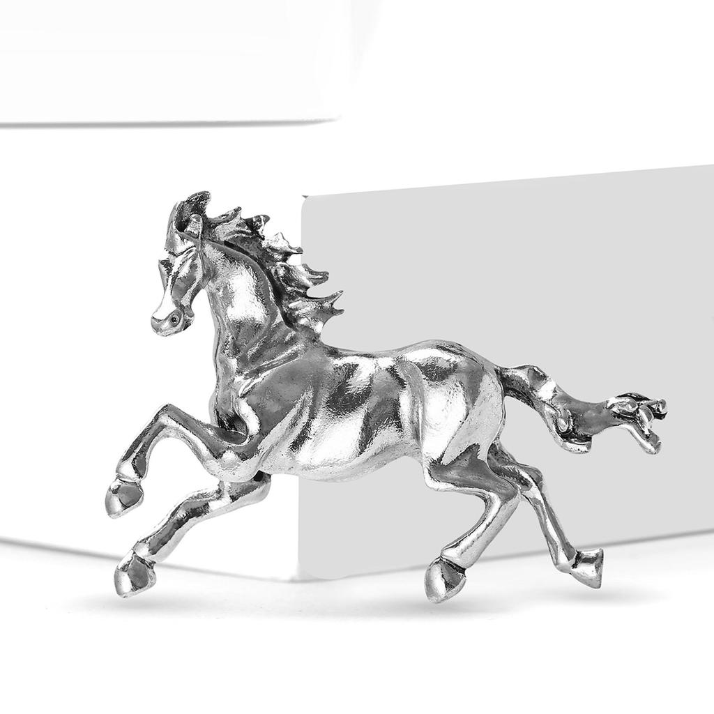 Retro Zodiac Galloping Horse Brooch: Three-Color Enamel Pin Accessory for Men