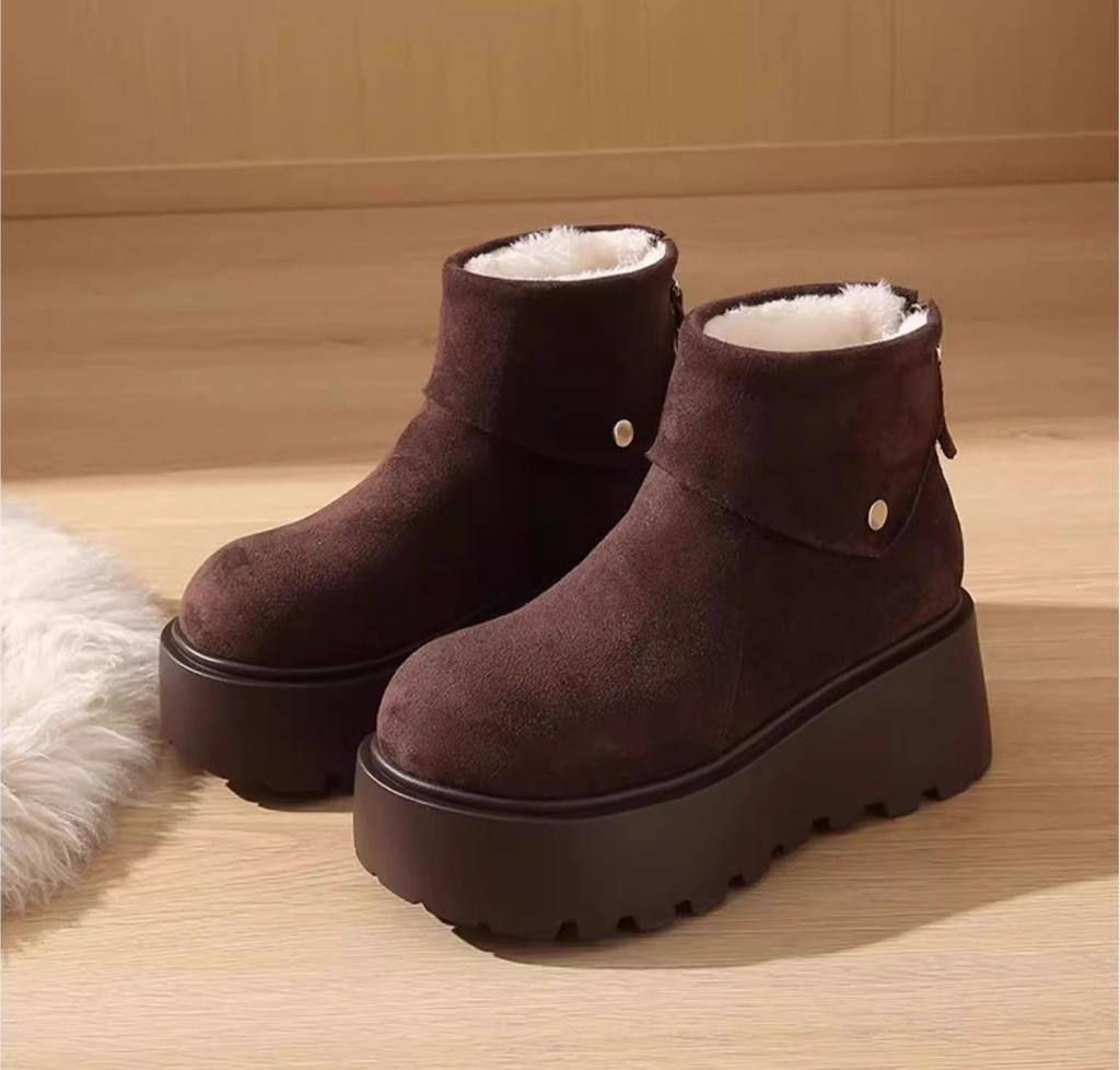 Thick-soled Heightening Snow Boots Women's 2025 New Winter Plush Warm Fluffy Short Boots Fashionable Ugly and Cute Big-headed Cotton Shoes