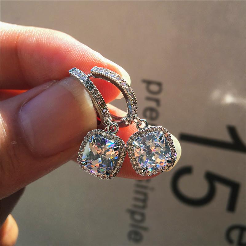 925 Sterling ezüst fehér köbös cirkon lógó fülbevaló ezüst színű temperamentum elegáns kiegészítők nőknek divat ékszerek