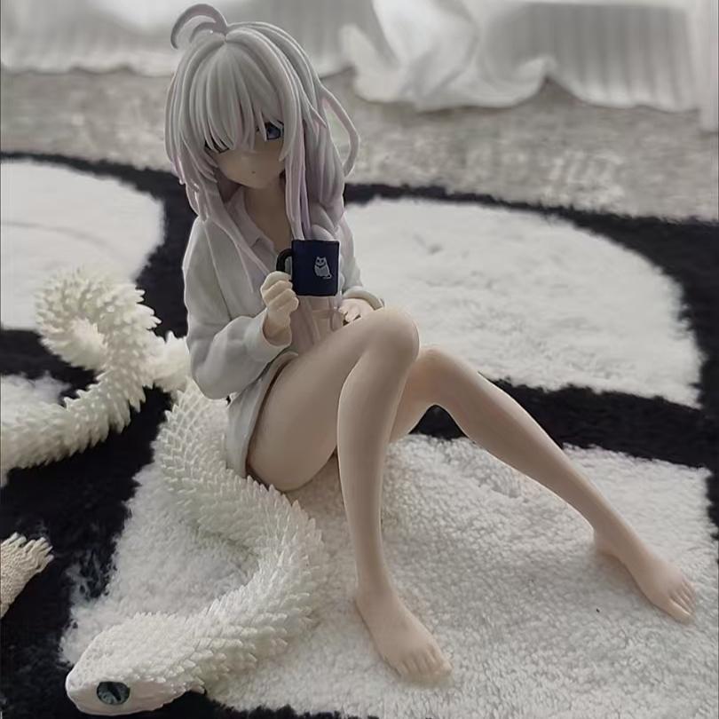Majo No Tabitabi Elaina Nightwear Anime PVC Action Figure Toy Sculpture Model Doll